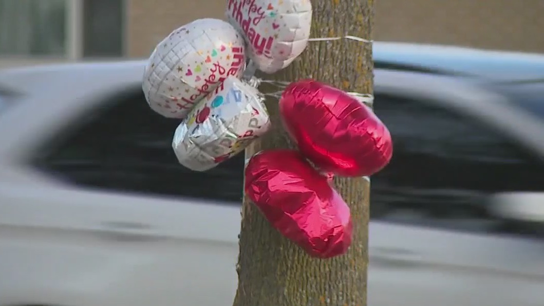 Milwaukee fatal crash, 2 dead; woman arrested